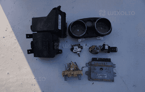 Komputer sterownik MEC93-620C19204 nissan qashqai i J10 1.6 16V 1