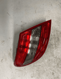 Lampa lewa tylna tył mercedes W204 A2048202964L 5