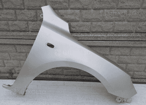 Mazda 3 hb 03-09 błotnik prawy przedni 1