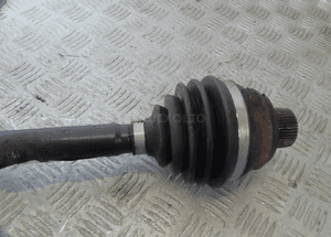 Audi A5 i 8T 1.8 tfsi półoś lewa 2