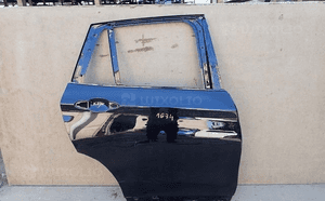 Drzwi prawe tylne prawy tył bmw X1 F48 1