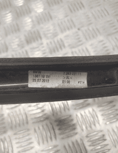 Bmw F30 listwa dachowa czarna lewa 7263231 10