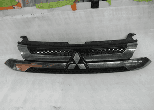 Mitsubishi outlander 3 iii lift 2018- grill oryginał 7450B299 7450B304 cały 1