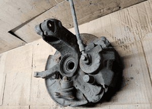 Zwrotnica piasta lewy przód kompletna VW New Beetle 2.0 6