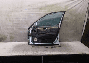 Drzwi przód przednie prawe mercedes benz e klasa  W211 744 srebrne 4