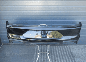 Zderzak tylny tył ford mustang vi 6 gt lift 2017- 3