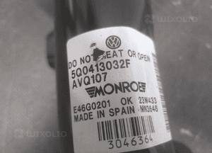 ZWROTNICA AMORTYZATOR LEWY PRZÓD VW SEAT SKODA AUDI 5Q0407257A 5Q0413032F 5