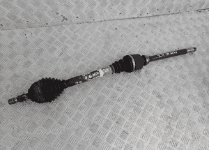 PÓŁOŚ PRAWA DŁUGA 24 ZĘBY PEUGEOT 508 1.6 HDI 1