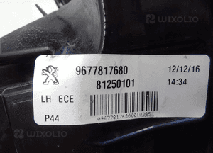 LAMPA TYLNA LEWA 9677817680 PEUGEOT 308 led 6