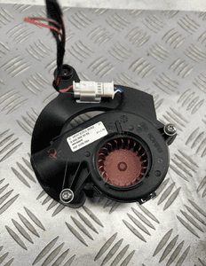 WENTYLATOR KOMPUTERA MERCEDES W205 A2059069903 ORG 1