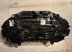 Mercedes W205 W253 LICZNIK ZEGARY A2059001718 3