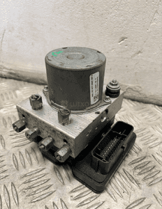 Pompa abs tesla model 3 1044745-00-B org fv 1