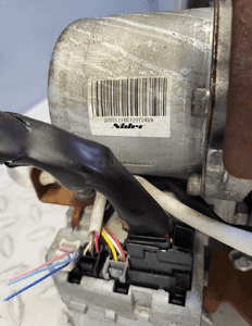 KOLUMNA KIEROWNICZA WSPOMAGANIE ELEKTRYCZNE Nissan X-Trail T32 EU 8