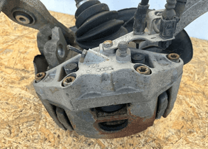 AUDI A6 C6 Zwrotnica przednia Prawa - 16399 2