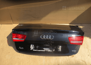 Klapa bagażnika audi A6 C7 sedan 1