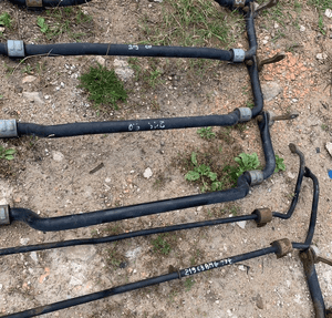 MERCEDES cls 219 e 211  drażek reakcyjny przedni reakcja stabilizator łącznik 2