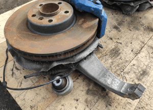 BMW 7 F01 3.0D ZWROTNICA PIASTA TARCZA ZACISK PRAWY LEWY PRZÓD IGŁA PIĘKNE 16