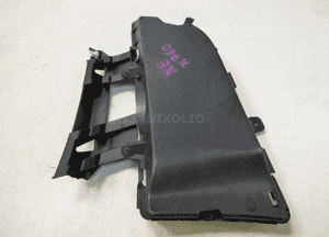 Kratka wlot zderzaka prawy przód jaguar xe x760 czujnik sensor parkowania pdc 7