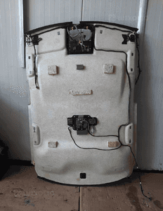 Jaguar XE podsufitka czarna 7