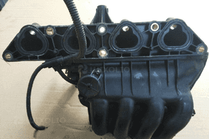 VW Golf IV 4 Seat Leon Skoda Octavia 1.4 16V kolektor ssacy 036129711 2