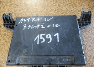 SKRZYNKA MODUŁ BSI OPEL ASTRA J IV 13302301 3