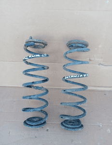 Sprężyna sprężyny zawieszenia tył tylne Skoda Octavia II 2 Sedan 1