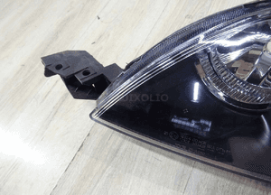 lampa lewa przód TYC Mazda 3 20-a860 4