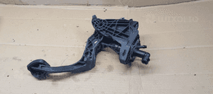 Pedał sprzęgła pompka Seat ibiza IV 6J 6R0721117B 6R0721388 4