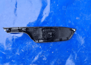 Toyota c-hr przełącznik szyb panel prawy przód 2