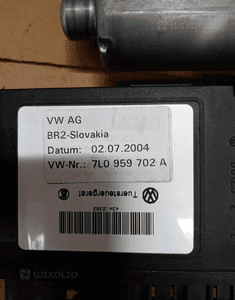 Silniczek szyby prawy przód VW Touareg 7L0959702A 3