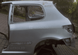 Peugeot 307 HB 3D  błotnik tył tylny prawa lewa 1