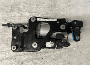 BMW X6 E71 X5 E70 4.4 V8 KOMPRESOR POMPA ZAWIESZENIA NIVO 6789938 6