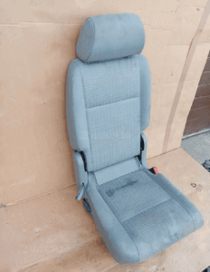 Fotel siedzenie prawy tył VW Caddy III 3