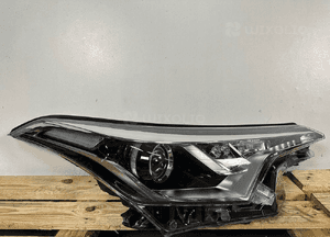 Lampa przod przednia prawa toyota chr c-hr full led idealna 81130-F4030 1
