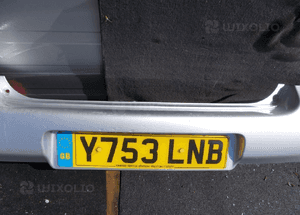 ZDERZAK TYŁ TOYOTA YARIS 2002 (8RO)  SREBRNY 3