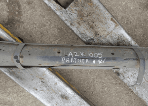 BELKA OŚ TYLNA CITROEN BERLINGO III PEUGEOT PARTNER III 08-17 1