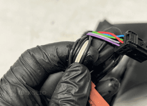 LUSTERKO PRAWE PEUGEOT 2008 208 2013- 11PIN 232673078 UK 9