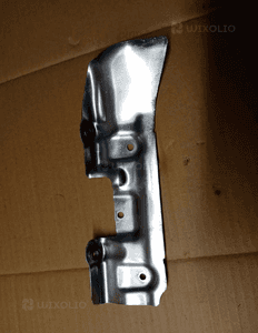 Osłona termiczna turbiny turbo BMW M5 G30 F90 4.4 V8 7856413 2