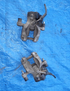 Skoda seat vw zacisk tylny prawy 3Q0615406