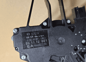 Citroen C4 Grand Picasso I silniczek   wycieraczki tylnej 9646803180 3