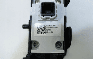 Przełącznik szyby podgrzewanie kia ceed 93590J7000 5