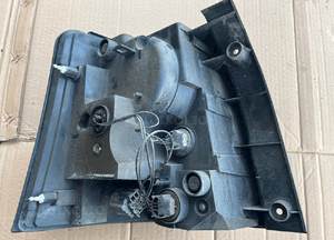 Lampa tylna prawa na części RANGE ROVER SPORT L320 2005-09 3