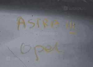 Błotnik prawy przód opel astra iii 4