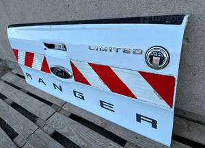 Klapa bagaznika tyl tylna ford ranger v 5 2011- burta bardzo ladna 2