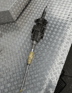 mercedes s 222 c 217 maybach x222  4matic sztyca silnik ustawień kierownicy regulacja elektryczna 3