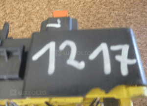 SKRZYNKA BEZPIECZNIKÓW CITROEN C3 C4 CACTUS 66652X 4