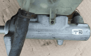 Volvo S60 V70 XC70 S80 pompa hamulcowa 8646007 4