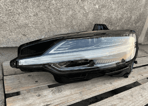 Lampa przod lewa volvo V60 ii 2 S60 iii 3 full led 4
