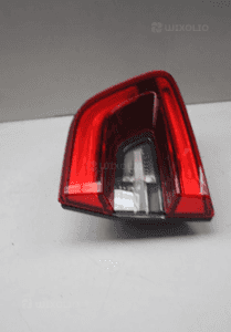 Renault Kadjar lampa prawa tylna w klapę 2
