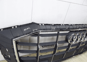 Atrapa grill audi Q8 4M8853651AL 4